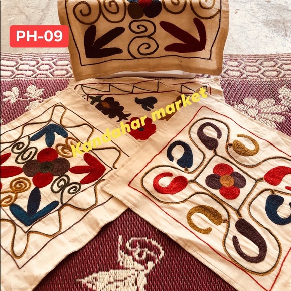 Pillows - Picture 4 of 5